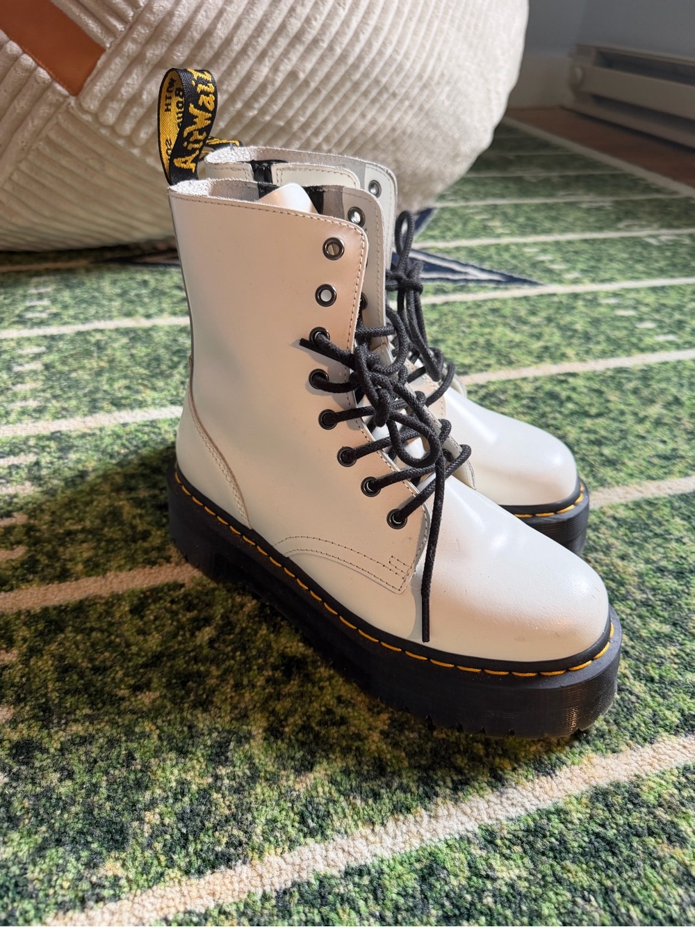 Dr. Martens White Leather Platform Lace-Up Boots with Black Laces - Picture 2 of 6